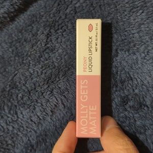 Red Aspen Liquid Lipstick